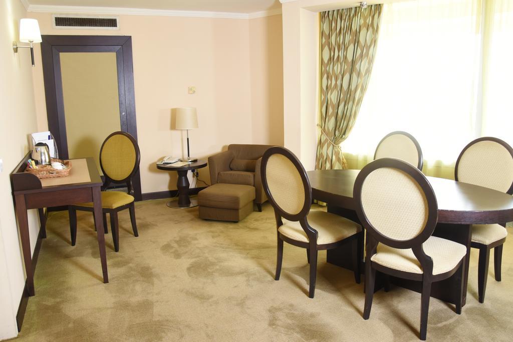 Nicon Luxury Abuja Hotel Ngoại thất bức ảnh